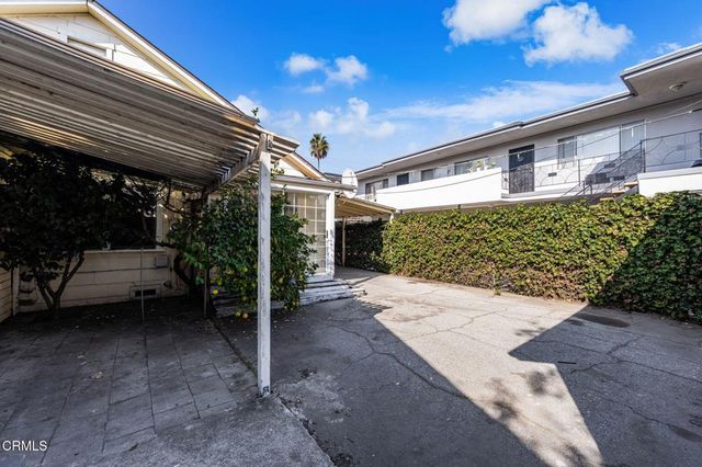 2070 Meridian Avenue, South Pasadena, CA 91030
