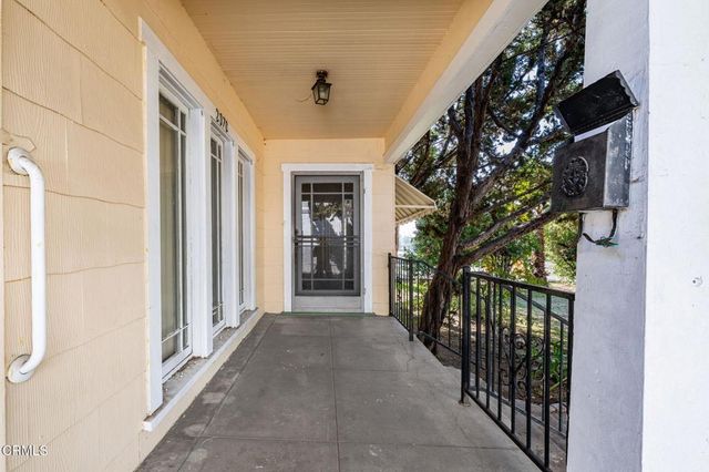 2070 Meridian Avenue, South Pasadena, CA 91030