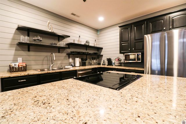 211 Broadway Unit A, Paducah, KY 42001