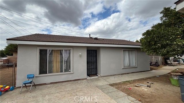 8865 Main, Jurupa Valley, CA 92509