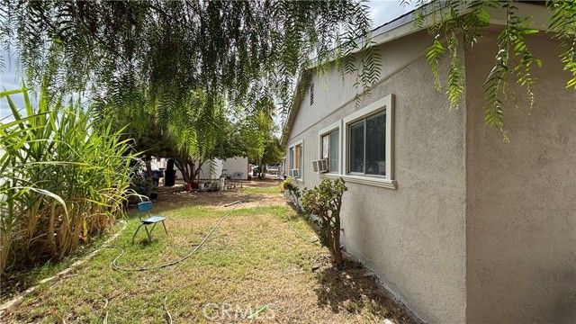 8865 Main, Jurupa Valley, CA 92509