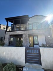 127 Bosal, Irvine, CA 92618