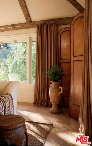 3142 Brookdale Road, Studio City (los Angeles), CA 91604