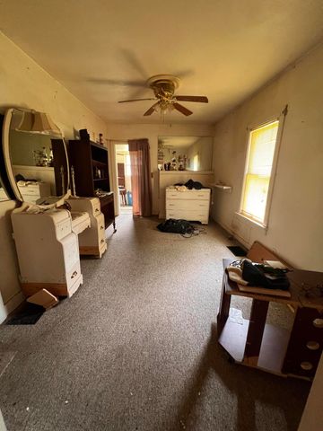 223 Park Street, La Porte, IN 46350