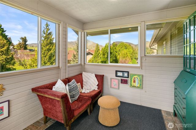 94 Voila Lane, Cashmere, WA 98815