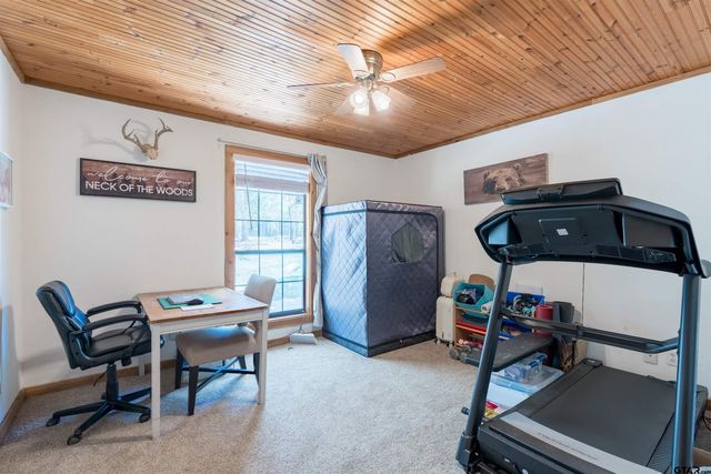 812 An County Road 3194, Frankston, TX 75763