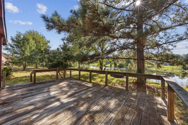 9944 Chestnut Court, Montgomery, TX 77316