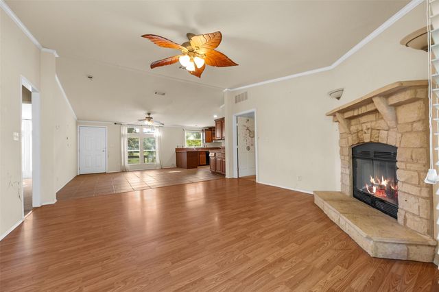 9944 Chestnut Court, Montgomery, TX 77316
