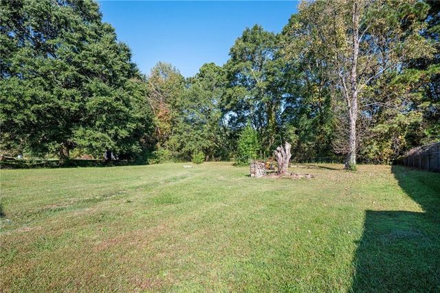 228 Linda Lane, Powder Springs, GA 30127