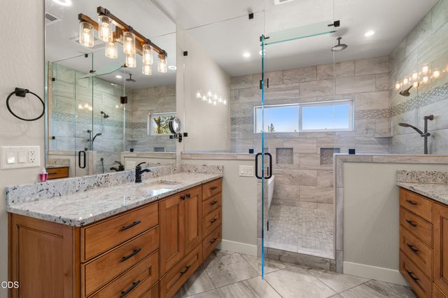 235 Needlewood Drive, Grants Pass, OR 97526