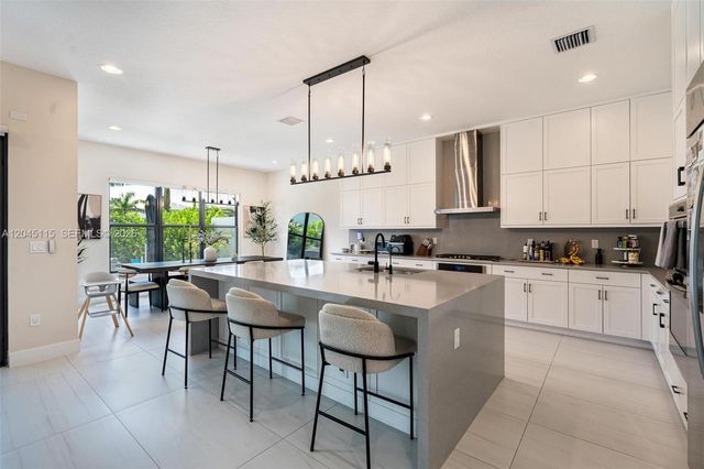 8524 Shoreacres Street, Boca Raton, FL 33434