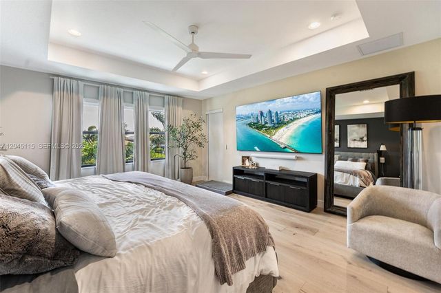 8524 Shoreacres Street, Boca Raton, FL 33434