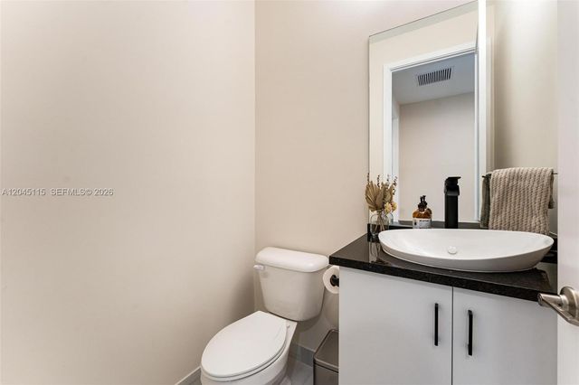 8524 Shoreacres Street, Boca Raton, FL 33434