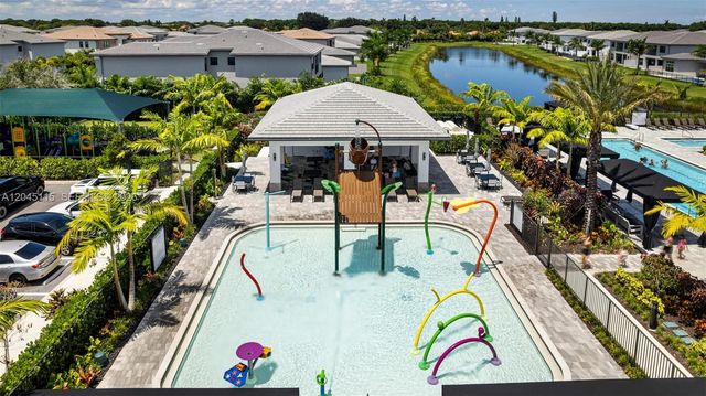 8524 Shoreacres Street, Boca Raton, FL 33434