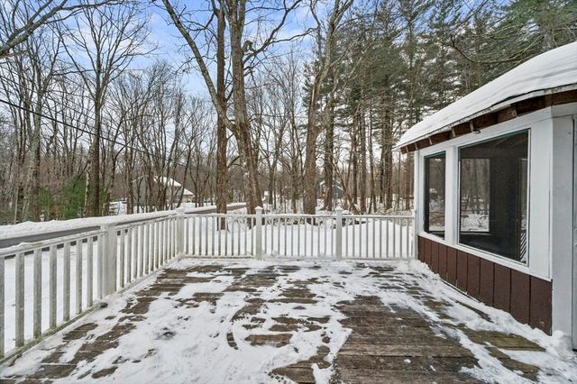 198 Uxbridge Rd, Sutton, MA 01590