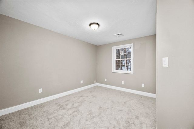 198 Uxbridge Rd, Sutton, MA 01590