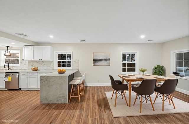 198 Uxbridge Rd, Sutton, MA 01590