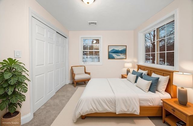 198 Uxbridge Rd, Sutton, MA 01590