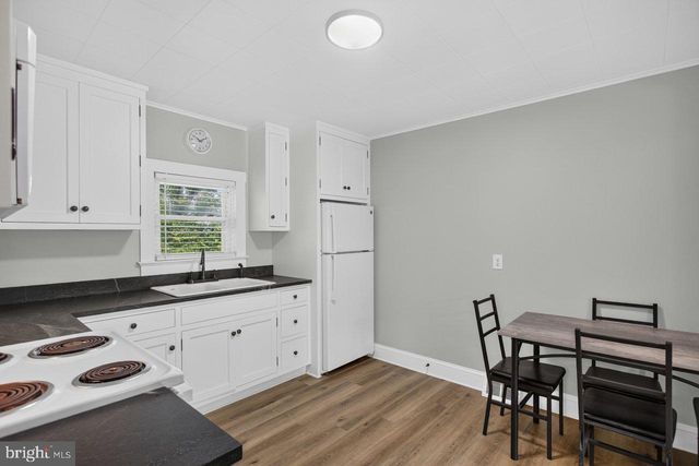 55 LAKE DR, Edinburg, VA 22824