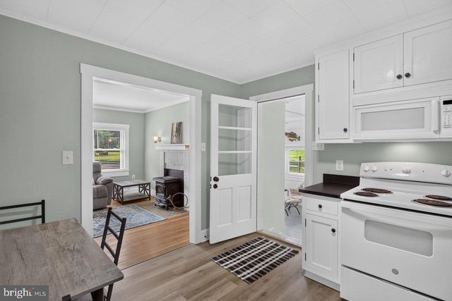 55 LAKE DR, Edinburg, VA 22824