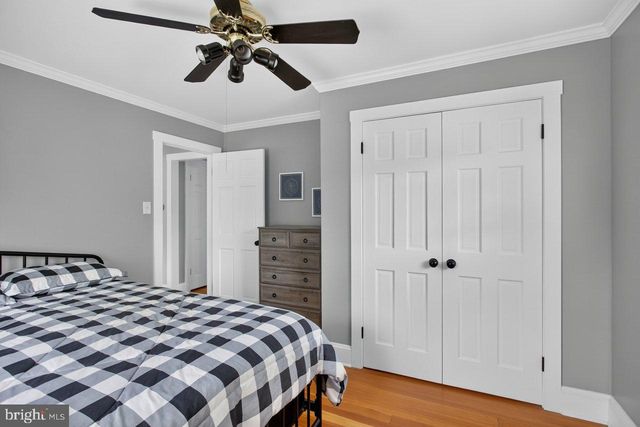 55 LAKE DR, Edinburg, VA 22824