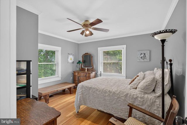 55 LAKE DR, Edinburg, VA 22824
