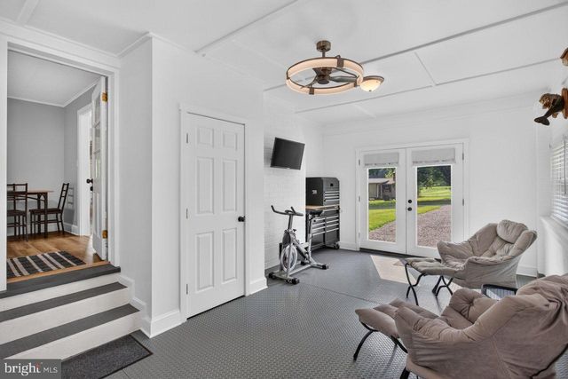 55 LAKE DR, Edinburg, VA 22824