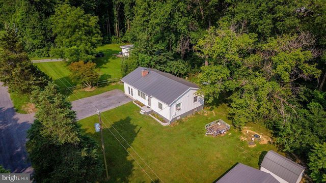 55 LAKE DR, Edinburg, VA 22824