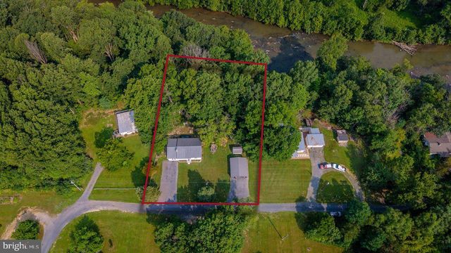 55 LAKE DR, Edinburg, VA 22824