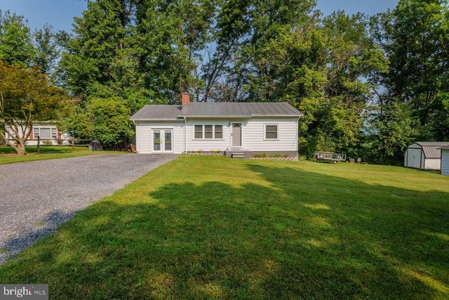 55 LAKE DR, Edinburg, VA 22824