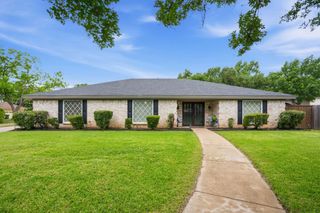 1705 Louella Court, Hurst, TX 76054