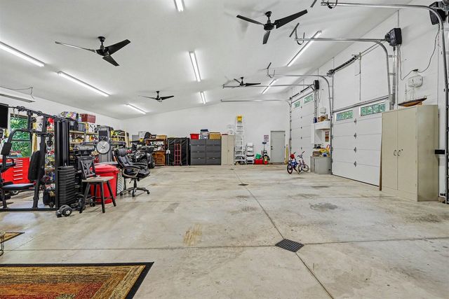 86960 County Road 681, Decatur, MI 49045