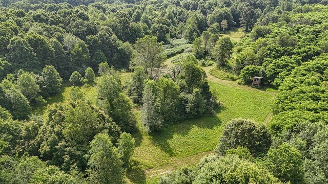 86960 County Road 681, Decatur, MI 49045