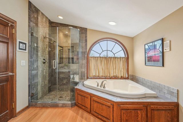 W174N4939 Sheffield COURT, Menomonee Falls, WI 53051