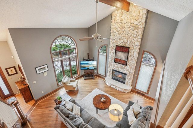 W174N4939 Sheffield COURT, Menomonee Falls, WI 53051