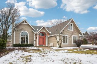 W174N4939 Sheffield COURT, Menomonee Falls, WI 53051