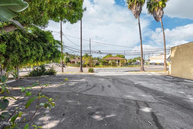1550 El Paso Drive, Los Angeles, CA 90065