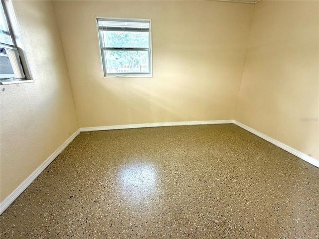 204 AVENUE D NE, Winter Haven, FL 33881