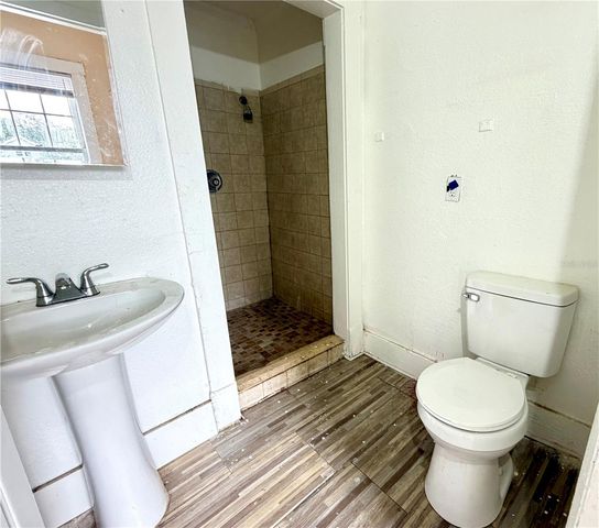 204 AVENUE D NE, Winter Haven, FL 33881