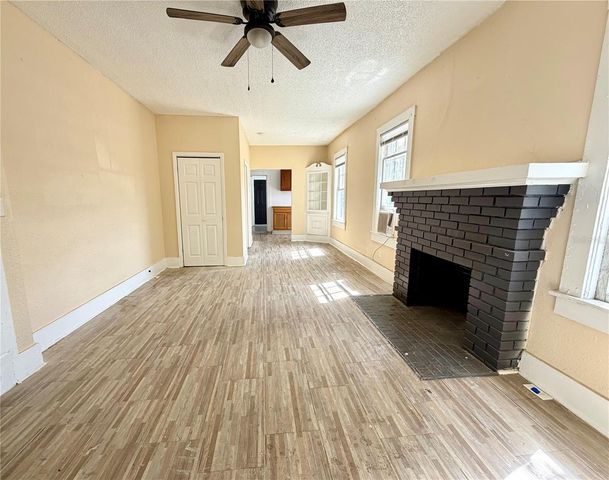 204 AVENUE D NE, Winter Haven, FL 33881