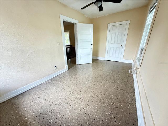 204 AVENUE D NE, Winter Haven, FL 33881