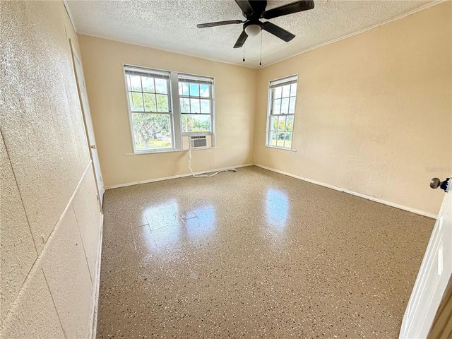 204 AVENUE D NE, Winter Haven, FL 33881