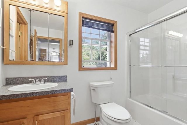129 Balsam St, Fairhaven, MA 02719