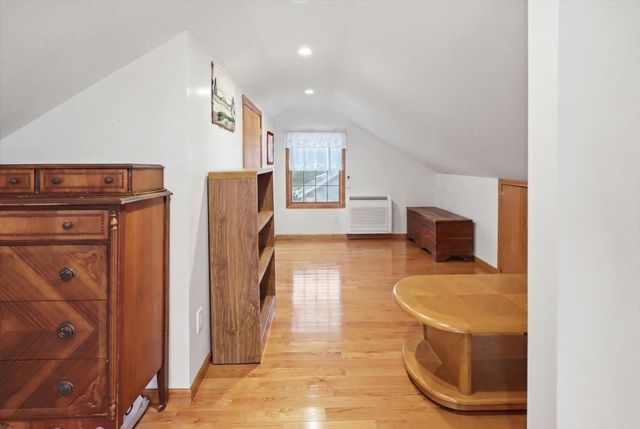 129 Balsam St, Fairhaven, MA 02719