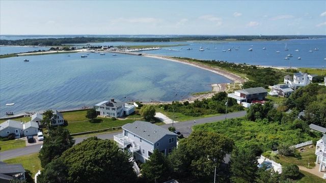129 Balsam St, Fairhaven, MA 02719