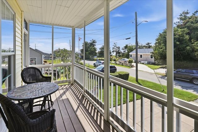 129 Balsam St, Fairhaven, MA 02719