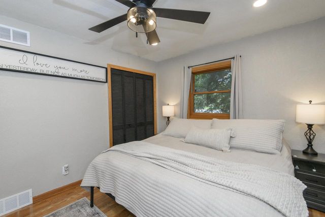 1608 Beverly LANE, West Bend, WI 53090