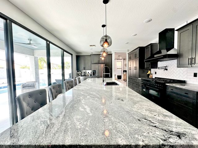 17332 W YOUNG Street, Surprise, AZ 85388