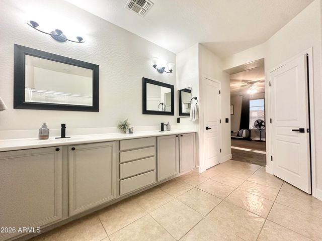 17332 W YOUNG Street, Surprise, AZ 85388