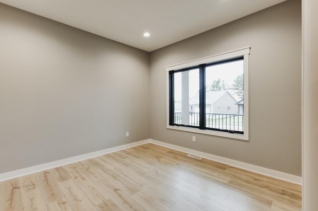 3265 Allison Lane NE, Rochester, MN 55906